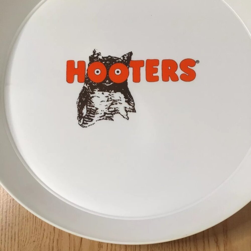 Free w/$59 Bundle Only New Hooters Girl Server Clams Food Drinks Tray 13.1/4”x2”